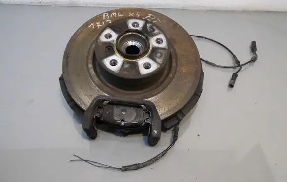 BMW X4 F26 Rear wheel hub