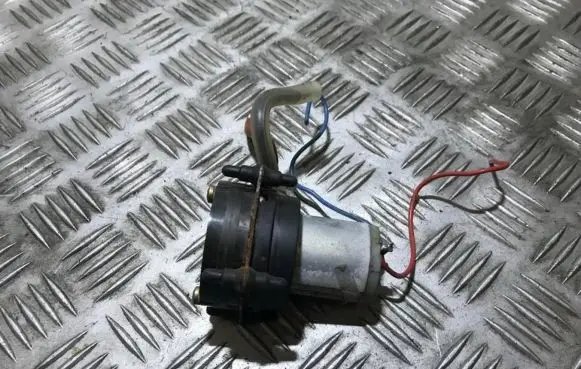 Mercedes-Benz A W168 Vacuum pump