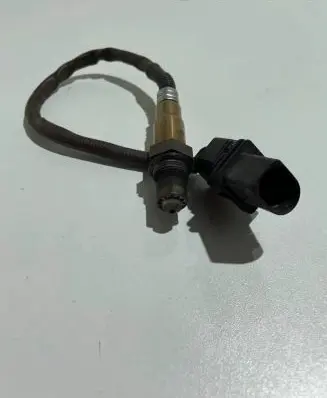 Mercedes-Benz C AMG W205 Lambda probe sensor A0095426018