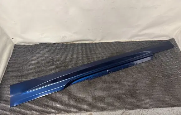 BMW 6 F12 F13 Sill 8050415 A76