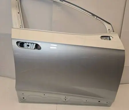 Volkswagen ID.4 Front door 11A831312 LC7A