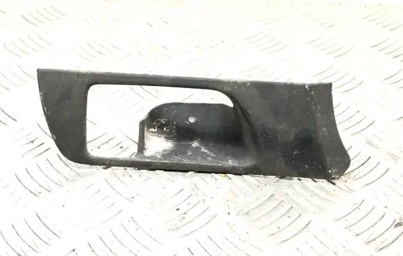 Toyota Avensis T250 Front door interior handle trim 6761505020