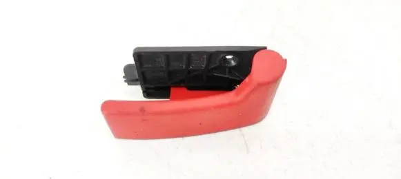 Engine bonnet (hood) release handle