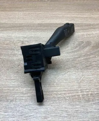 Skoda Octavia Mk2 (1Z) Wiper control stalk 1K0953519J 01203516
