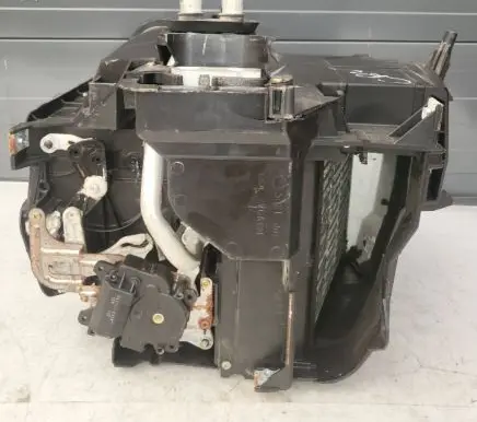 Honda CR-V Interior heater climate box assembly 
