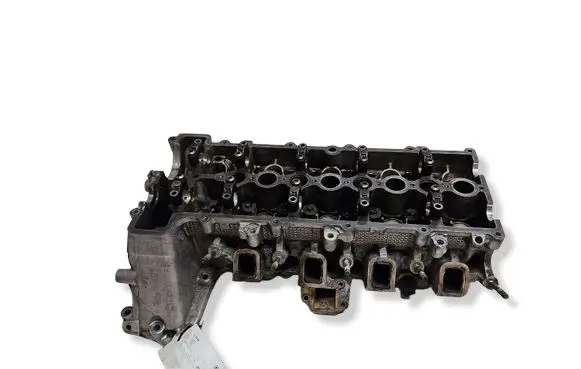 BMW 5 E60 E61 Engine head 7785876