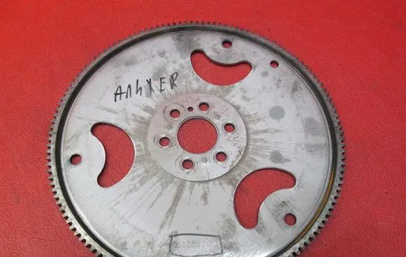 Opel Corsa E Flywheel 55585172