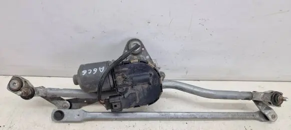 Audi A6 S6 C6 4F Front wiper linkage and motor 4F1955119