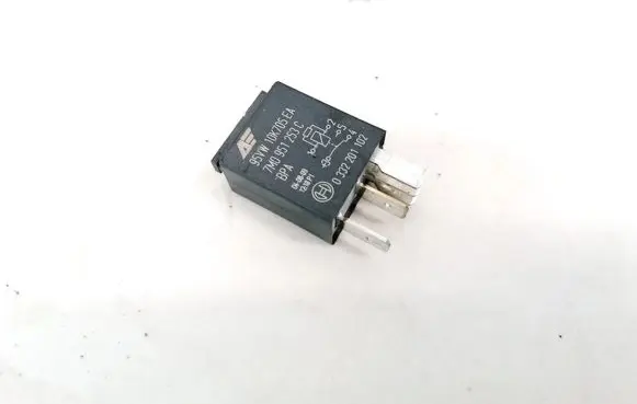 Volkswagen Touran I Other relay 7M0951253C 95VW10K705EA