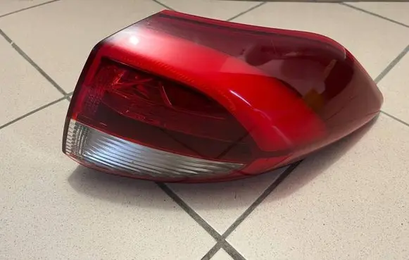 Hyundai Tucson TL Rear/tail lights 92402-D31