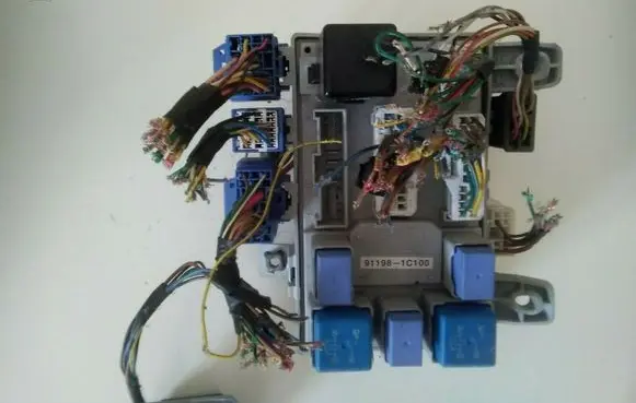 Hyundai Getz Fuse box set 911981C100