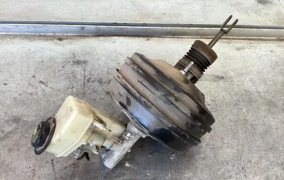 Opel Vectra C Master brake cylinder 13126710