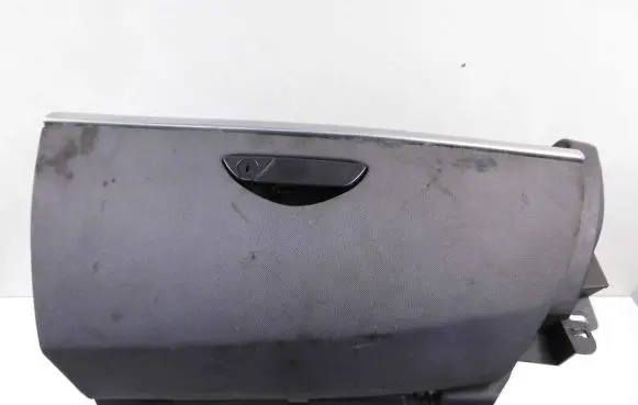 Fiat Ulysse Glove box