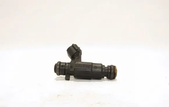 Hyundai Matrix Fuel injector 3531022600