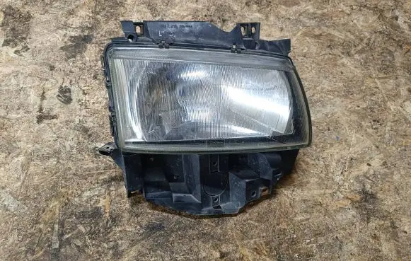 Volkswagen Transporter - Caravelle T4 Headlight/headlamp 701941010L 67723380