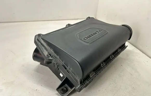 Dodge Hornet Air filter box 68567273AA