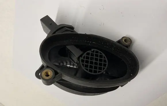 BMW 5 E39 Mass air flow meter 0928400468 7787076 13162