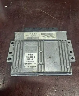 Citroen C3 Engine control unit/module 9650825280 215842303 9642222380