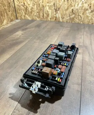 Opel Insignia A Fuse box set 22933572 34SMY5 2799
