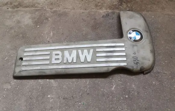 Engine cover (trim)