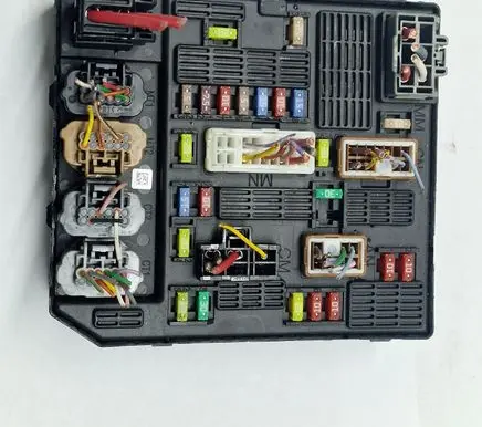 Renault Megane III Fuse module 284B60874R