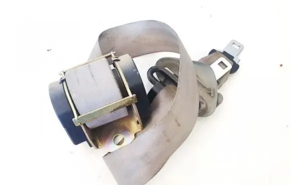 Front seatbelt
