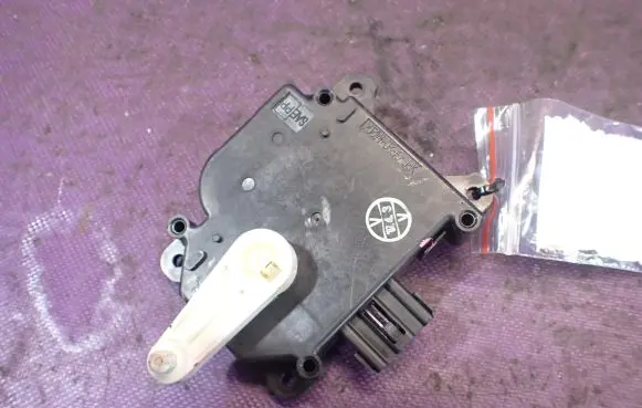A/C air flow flap actuator/motor