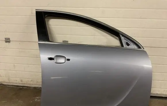 Opel Insignia A Front door