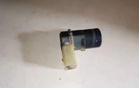 Audi A6 S6 C5 4B Parking PDC sensor 4B0919275E