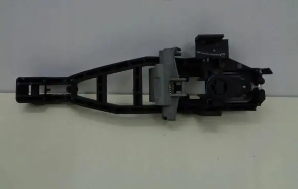 Ford Focus Front door exterior handle/bracket 3M51R224A36BF