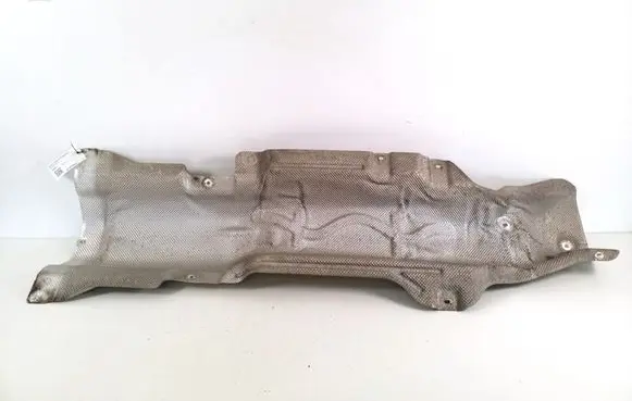 BMW 2 F46 Exhaust heat shield 7445033