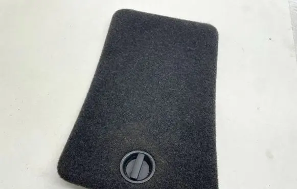 Volkswagen PASSAT B6 Trunk/boot trim cover 1J0867468