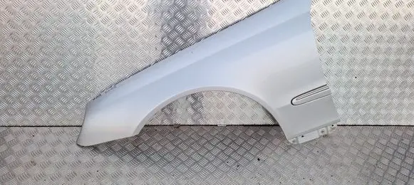 Mercedes-Benz CLK A209 C209 Fender
