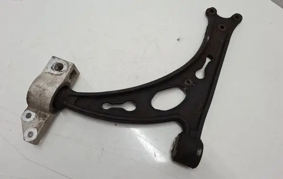 Audi A3 S3 8P Front lower control arm/wishbone 1K0407153G