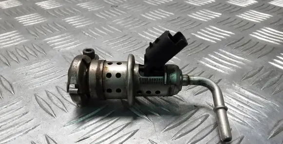 Peugeot 308 AdBlue injector 9802763880
