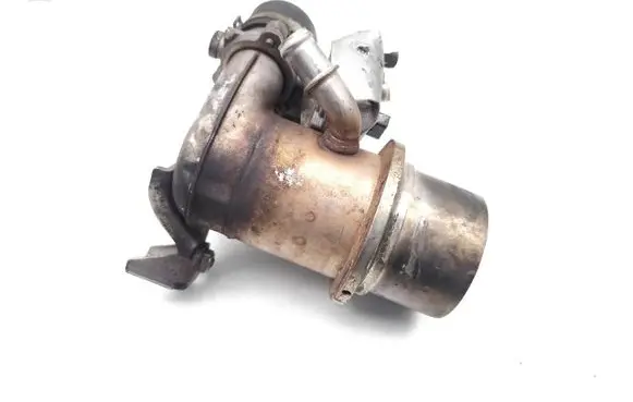 Audi A3 S3 8V EGR valve cooler 04L131512D Y2392008