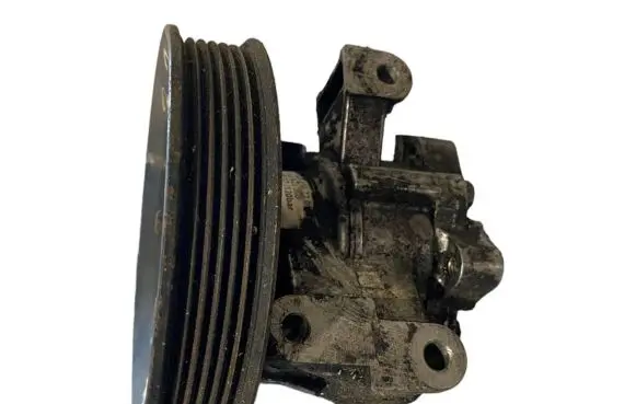 Mercedes-Benz Sprinter W906 Power steering pump A0034667201 7692900350