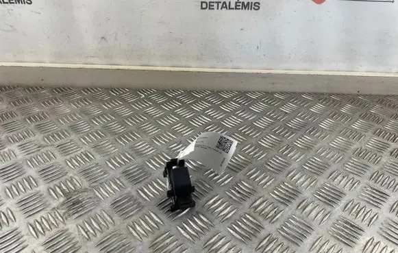 Toyota RAV 4 (XA40) Electric window control switch 192829