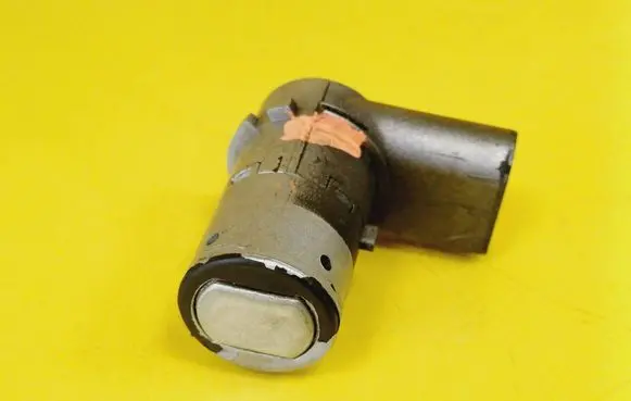 Audi A3 S3 8L Parking PDC sensor 4B0919275