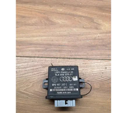 Audi A6 S6 C6 4F Light module LCM 8P0907357C 5LA00837922