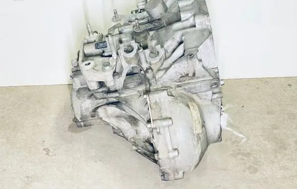 Honda Civic Manual 6 speed gearbox 21200RMB010