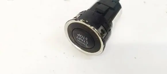 Suzuki SX4 S-Cross Engine start stop button switch 3729068L00 37290-68L00