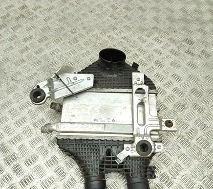 BMW M3 F80 Intercooler radiator 7846235