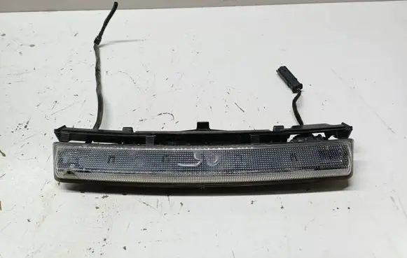 Citroen C5 Third/center stoplight 9681135677