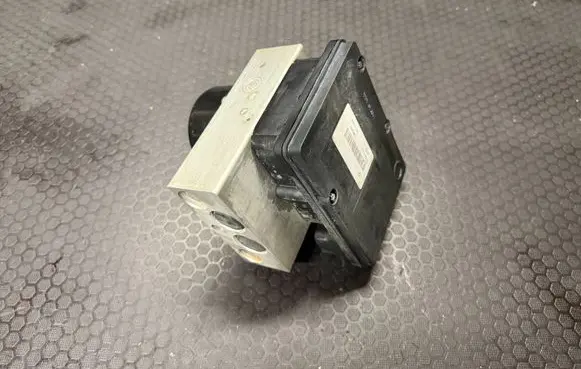 Infiniti FX ABS Pump 47660CG084 06210200094 2061020