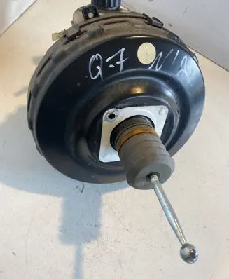 Audi Q7 4L Brake booster 7L8612101