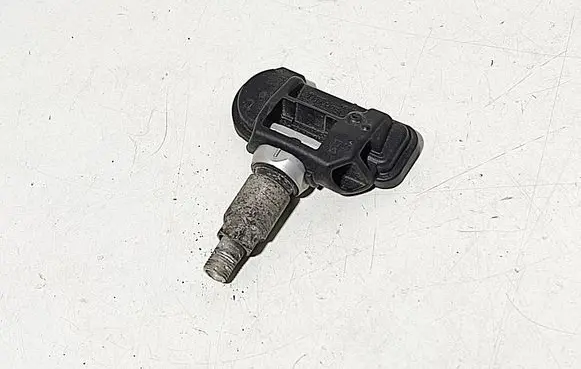 Mercedes-Benz C AMG W204 Tire pressure sensor A0009050030