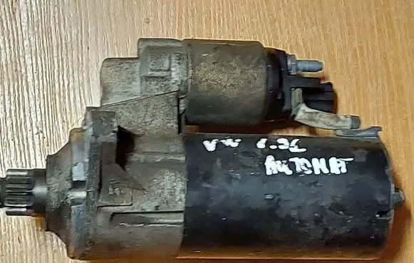 Volkswagen Caddy Starter motor