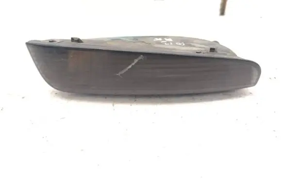 Alfa Romeo GT Front bumper turn signal 461307486