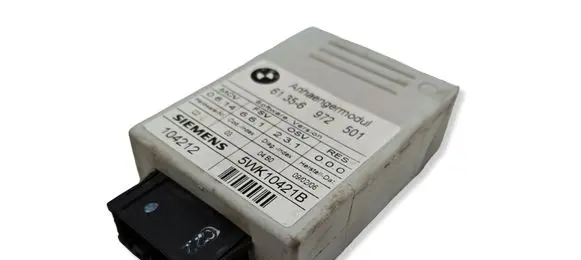 BMW 3 E90 E91 Tow bar trailer control unit/module 104212